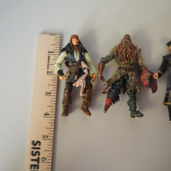 Disney Pirates of The Caribbean Action Figures Assorted Characters- lot - Picture 2 of 11